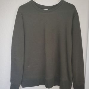 Green crew neck sweater